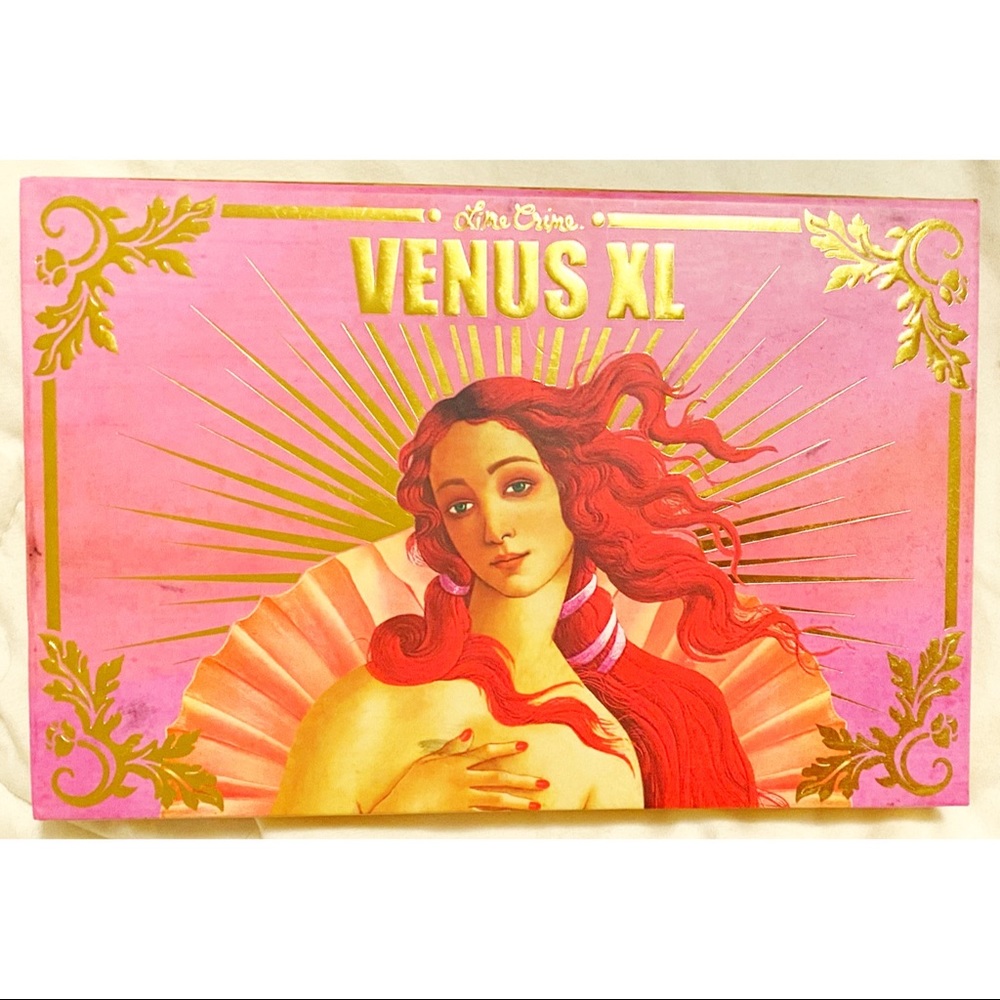 Venus Xl eye shadow palette